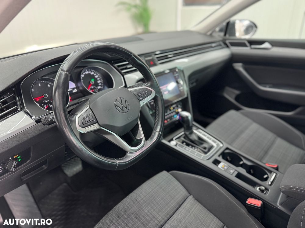 VOLKSWAGEN Passat 2021 — imagine 16