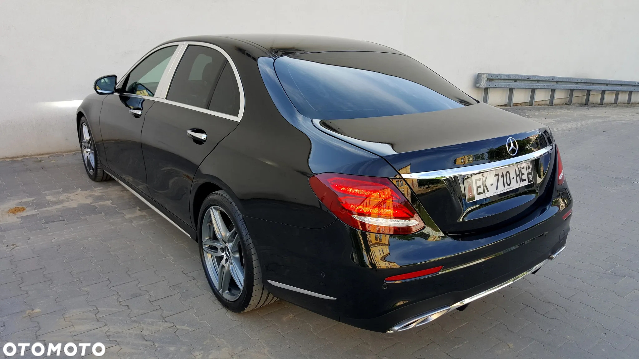 Mercedes-Benz Klasa E 220 d 9G-TRONIC AMG Line - 10