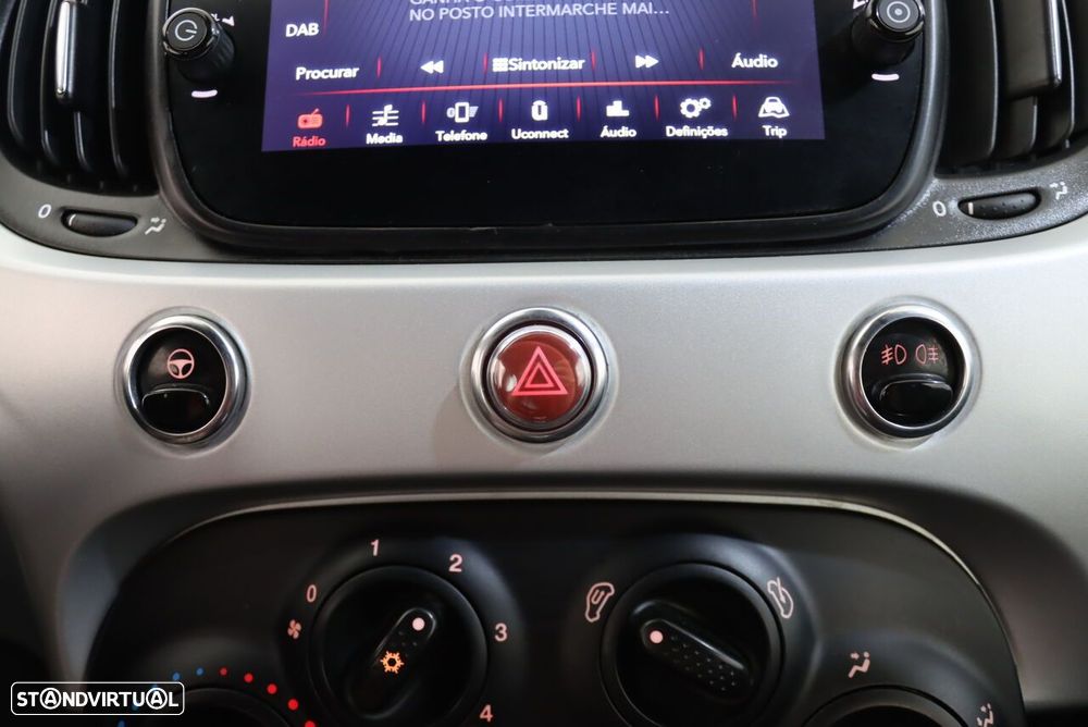Fiat 500C 1.0 Hybrid Connect - 26