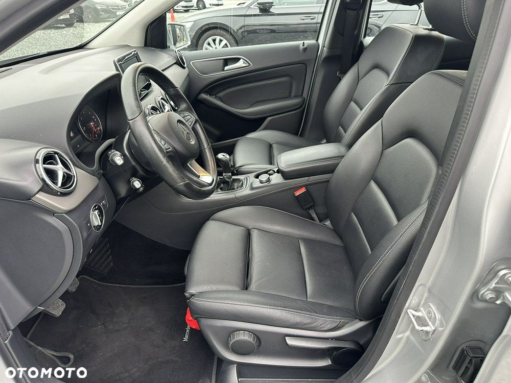 Mercedes-Benz Klasa B 180 CDI BlueEFFICIENCY Edition Style - 11