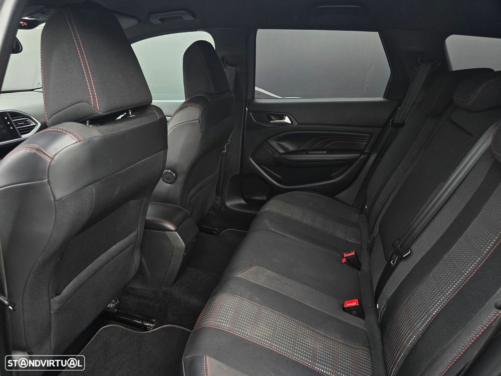 Peugeot 308 1.6 BlueHDi GT Line - 17
