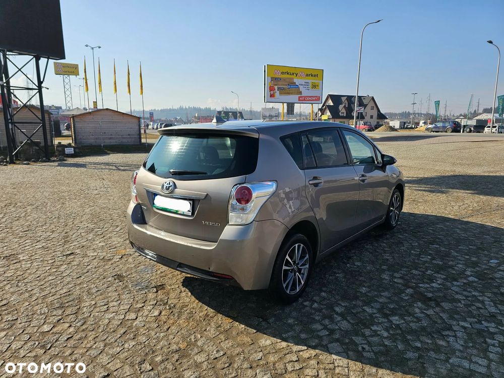 Toyota Verso 1.6 D-4D 7-Sitzer Start/Stop Executive - 4