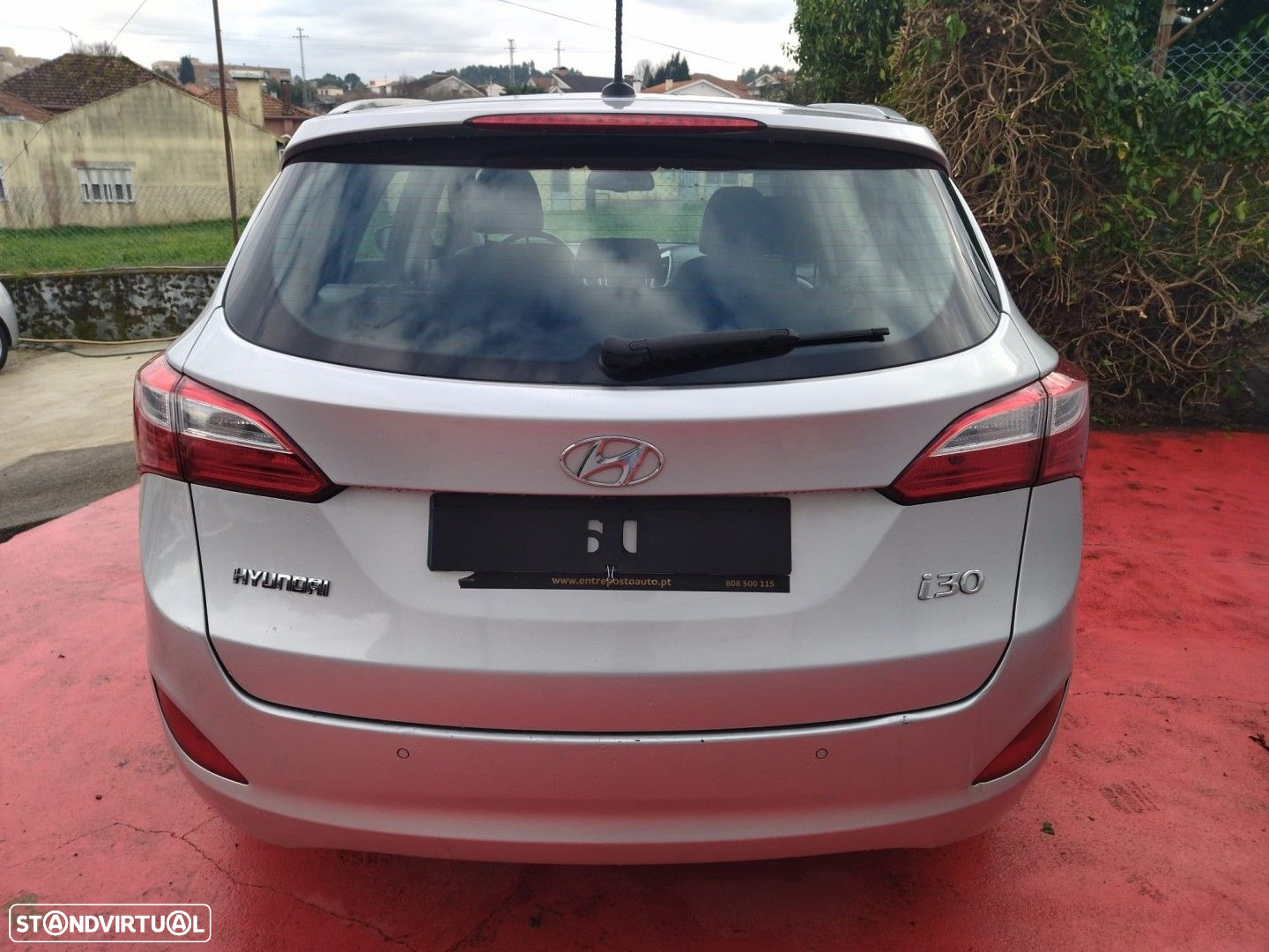 Hyundai i30 SW 1.6 CRDi Blue Comfort Auto AC+J17 - 5
