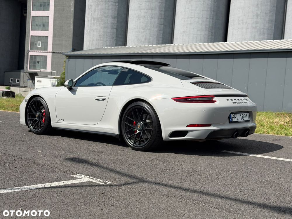 Porsche 911 Carrera GTS PDK - 15