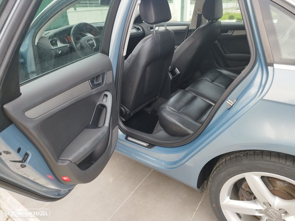 Audi A4 2.0 TDI Sport - 8