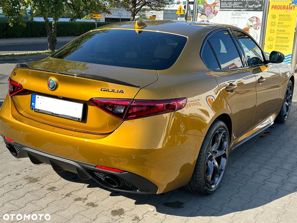 Alfa Romeo Giulia - 4