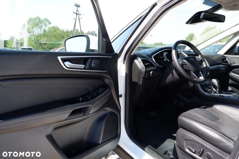 Ford S-Max 2.0 TDCi 4WD Titanium PowerShift - 28