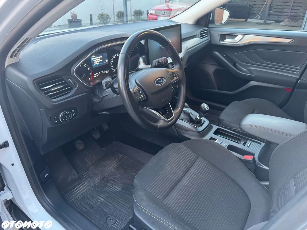 Ford Focus 1.0 EcoBoost Titanium - 13
