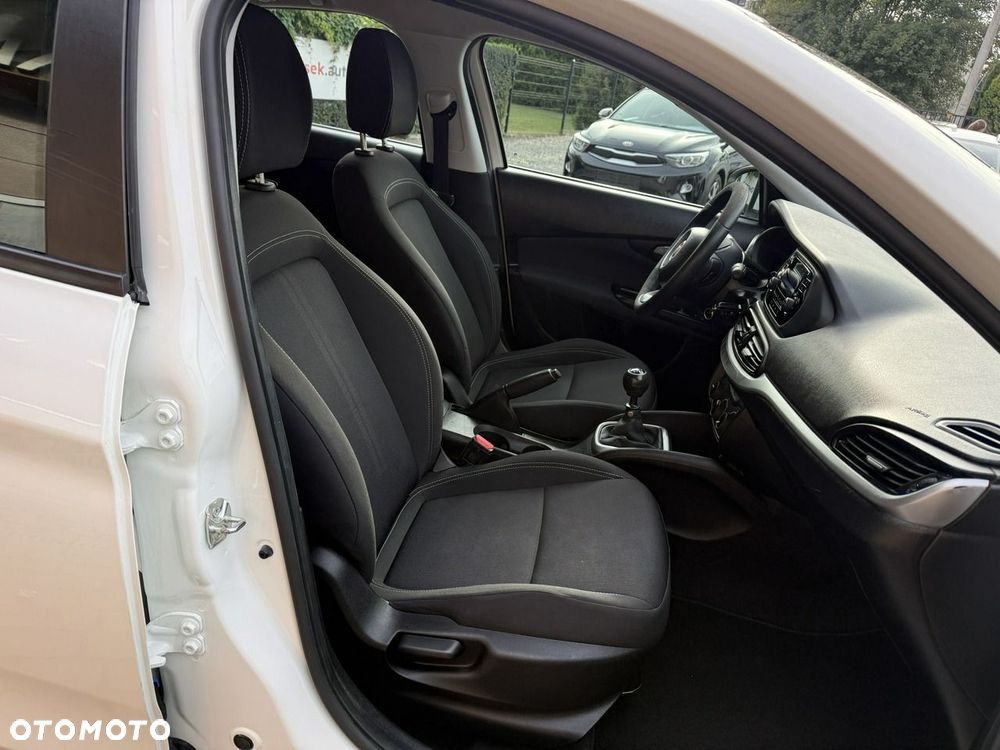 Fiat Tipo 1.4 16v Easy EU6d - 20