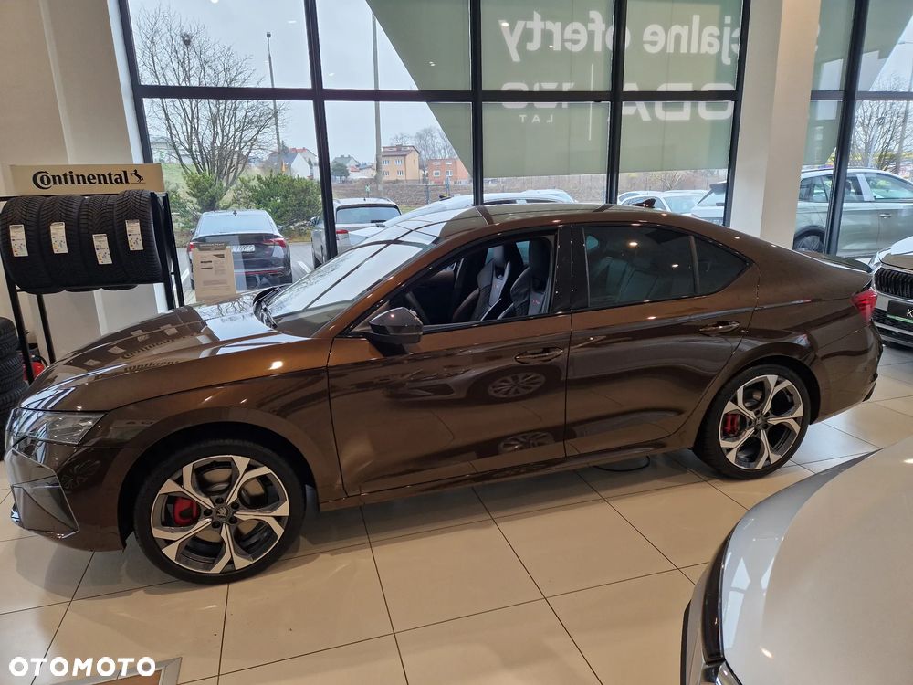 Skoda Octavia 2.0 TSI RS DSG - 2