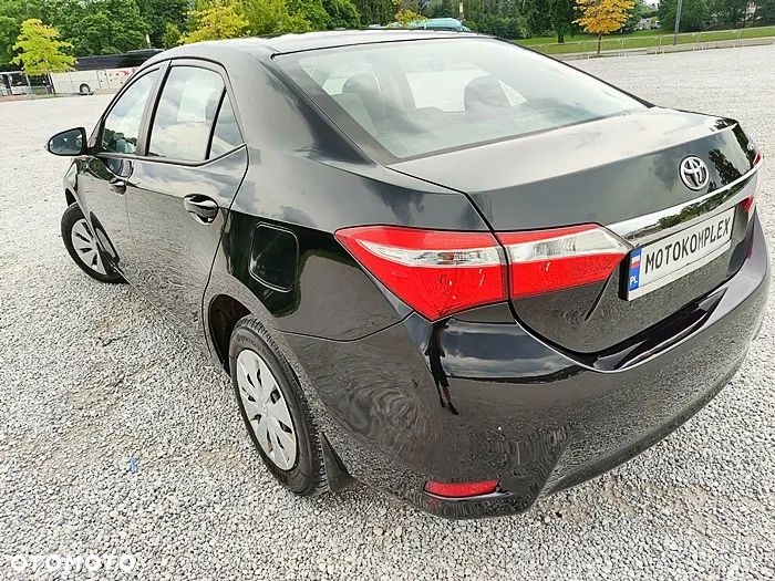 Toyota Corolla - 8