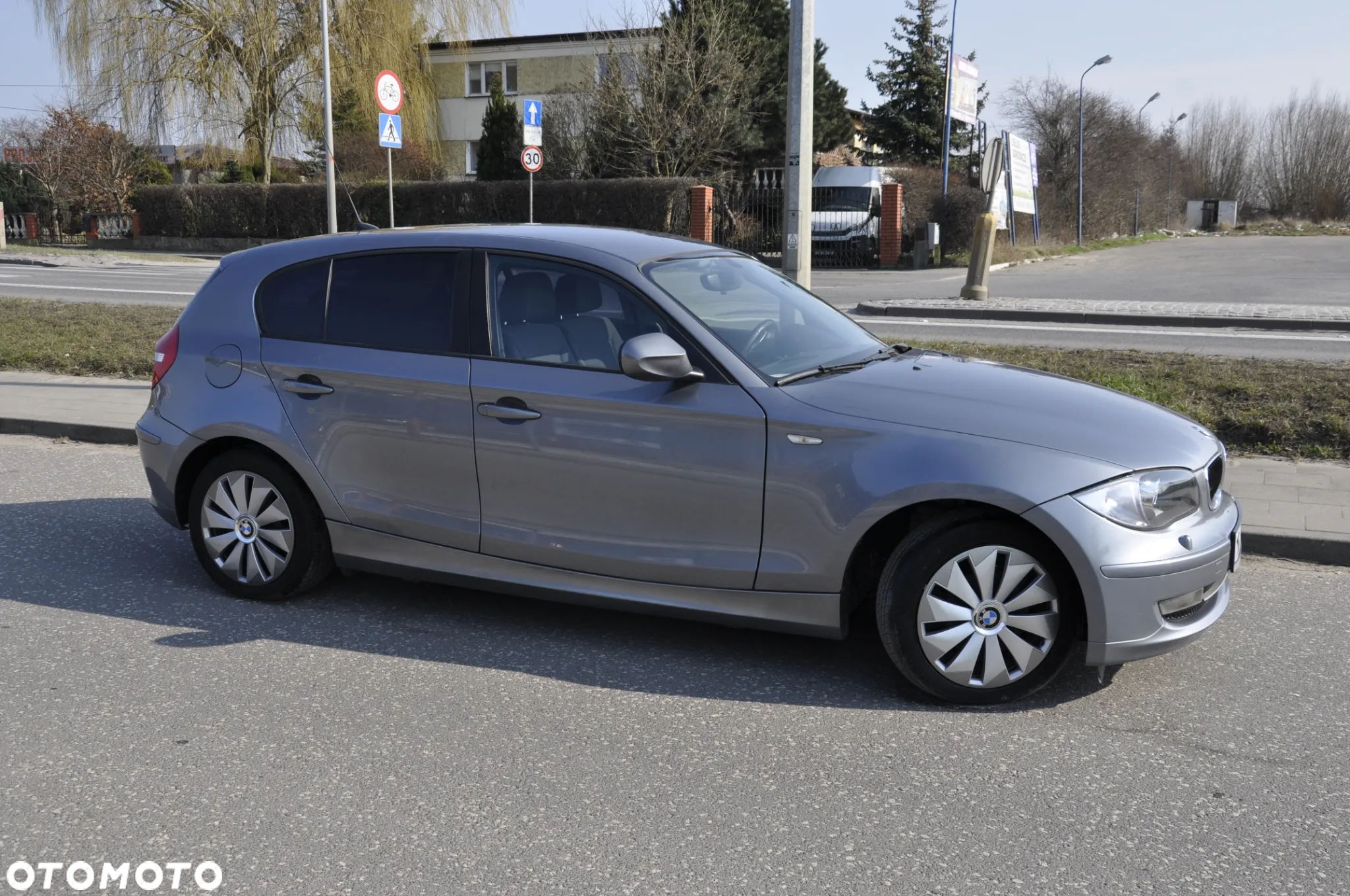 BMW Seria 1 118d Sport Line - 22