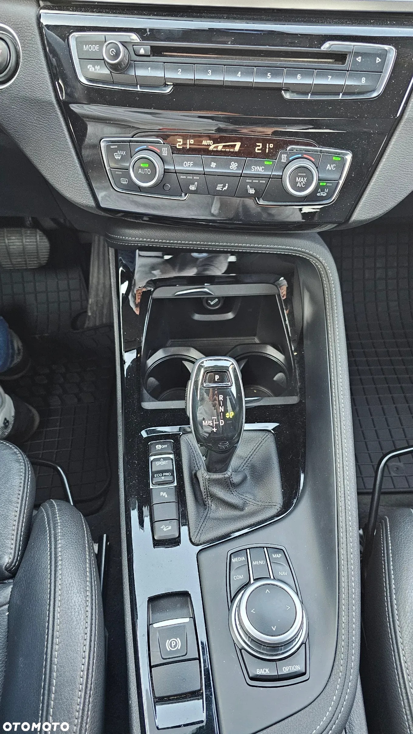 BMW X1 xDrive20i xLine sport - 24