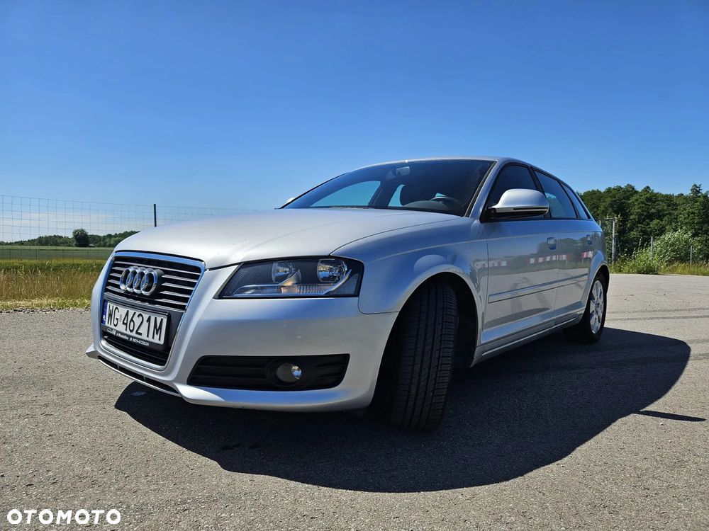 Audi A3 Sportback 1.4 TFSI Ambiente - 8