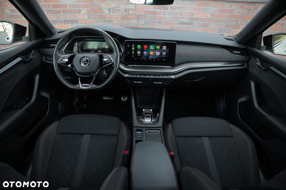 Skoda Octavia 2.0 TSI DSG RS - 5