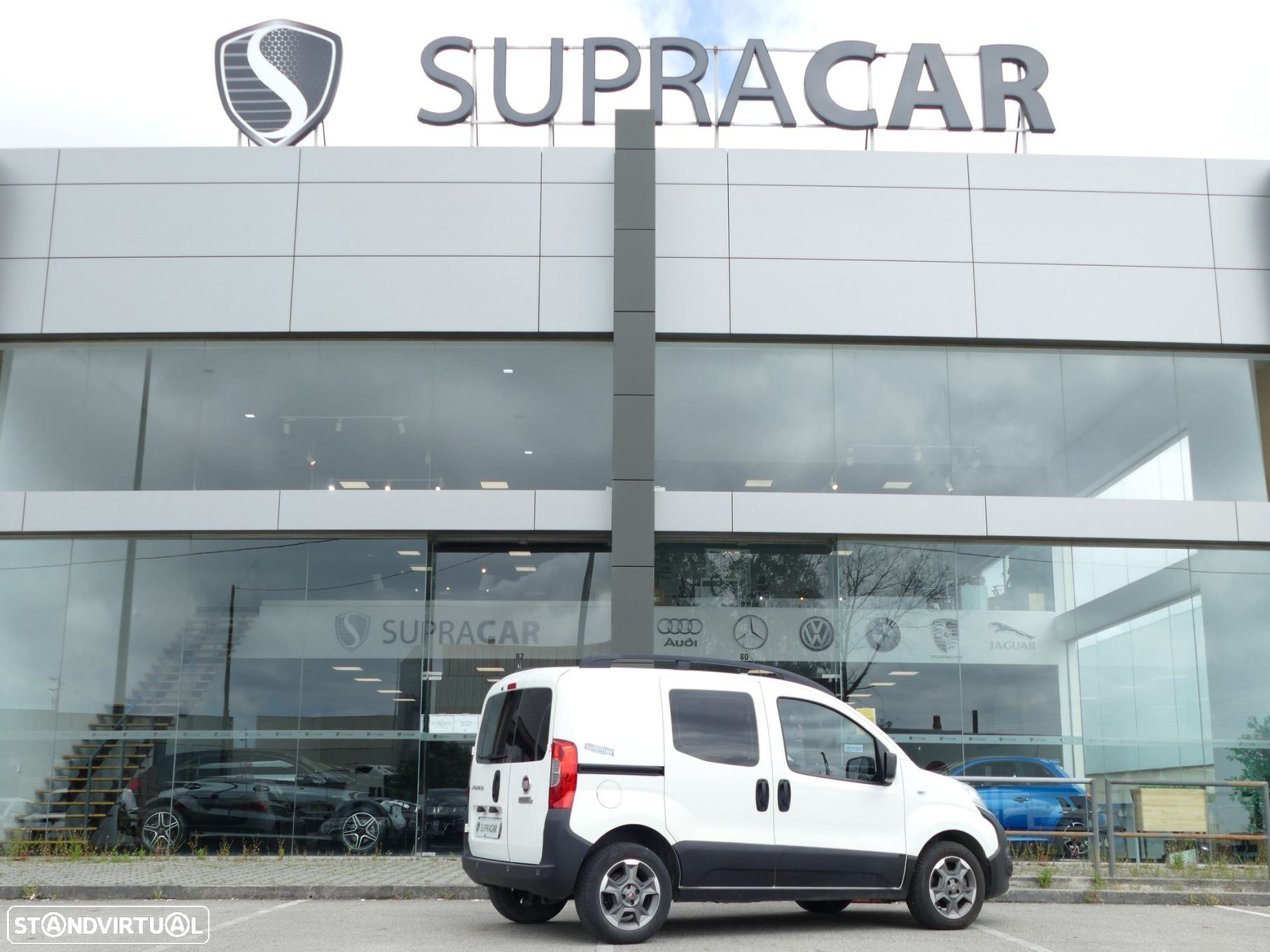 Fiat Fiorino Multijet SX Adventure - 18