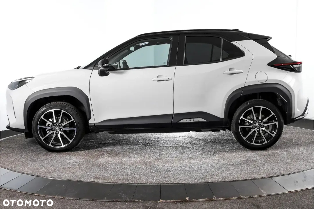 Toyota Yaris Cross Hybrid 1.5 GR Sport - 4