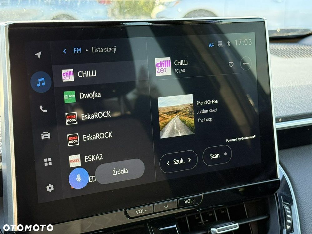 Toyota Corolla Cross 2.0 Hybrid Comfort - 24