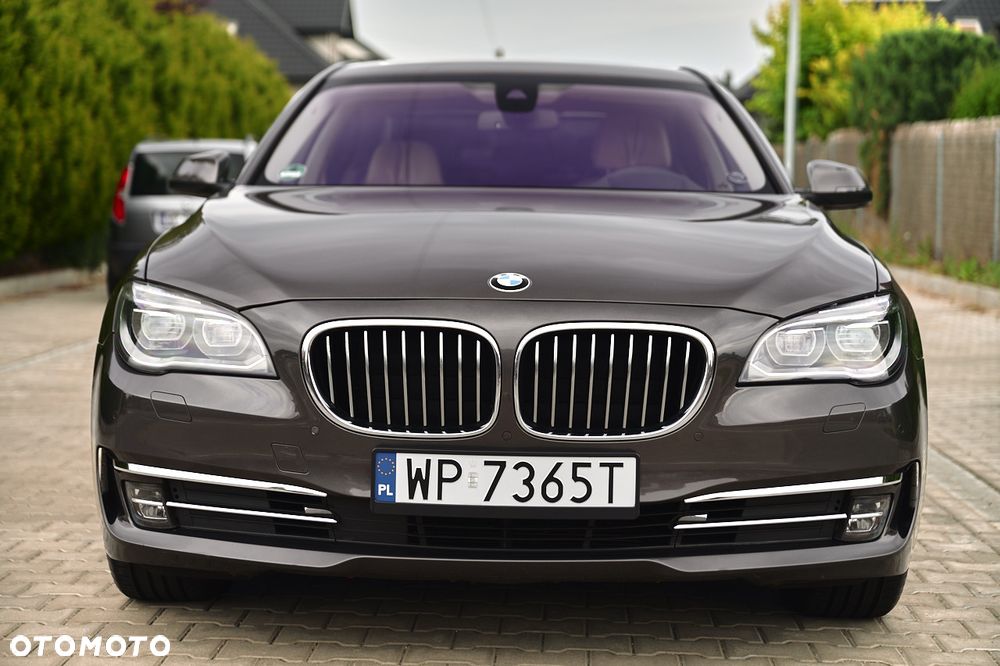 BMW Seria 7 750d xDrive - 5