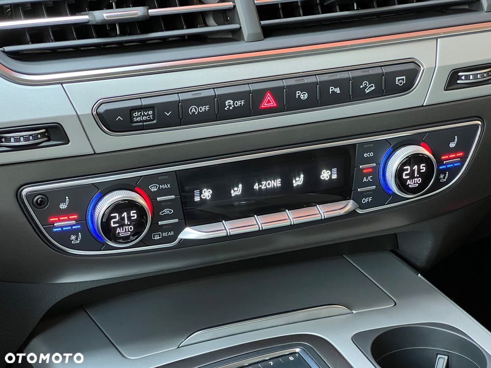 Audi Q7 - 30