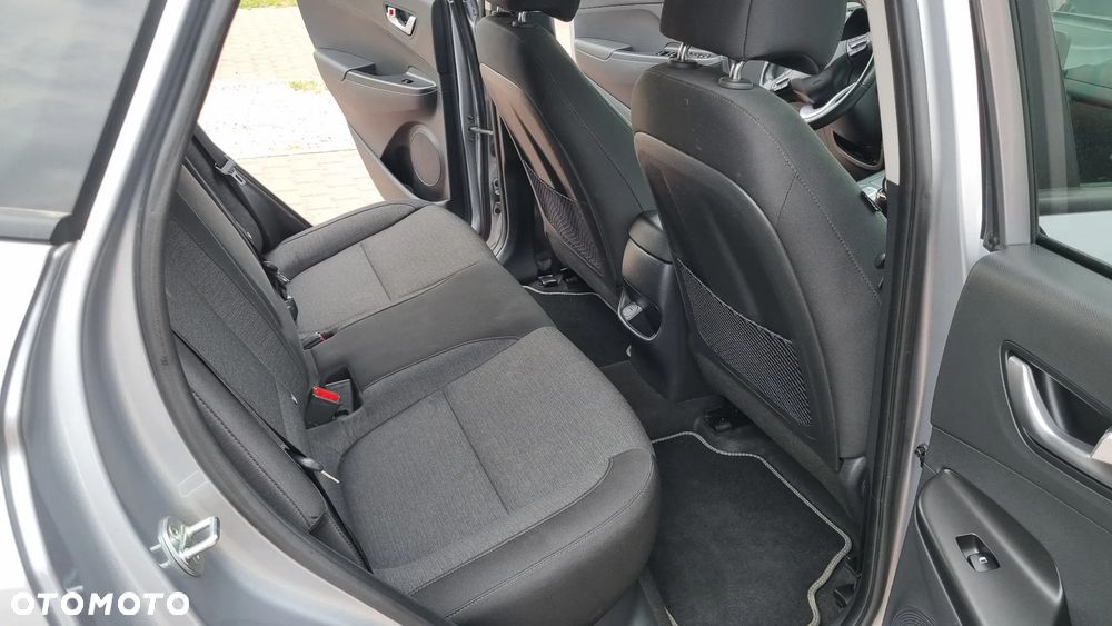 Hyundai Kona Business - 32