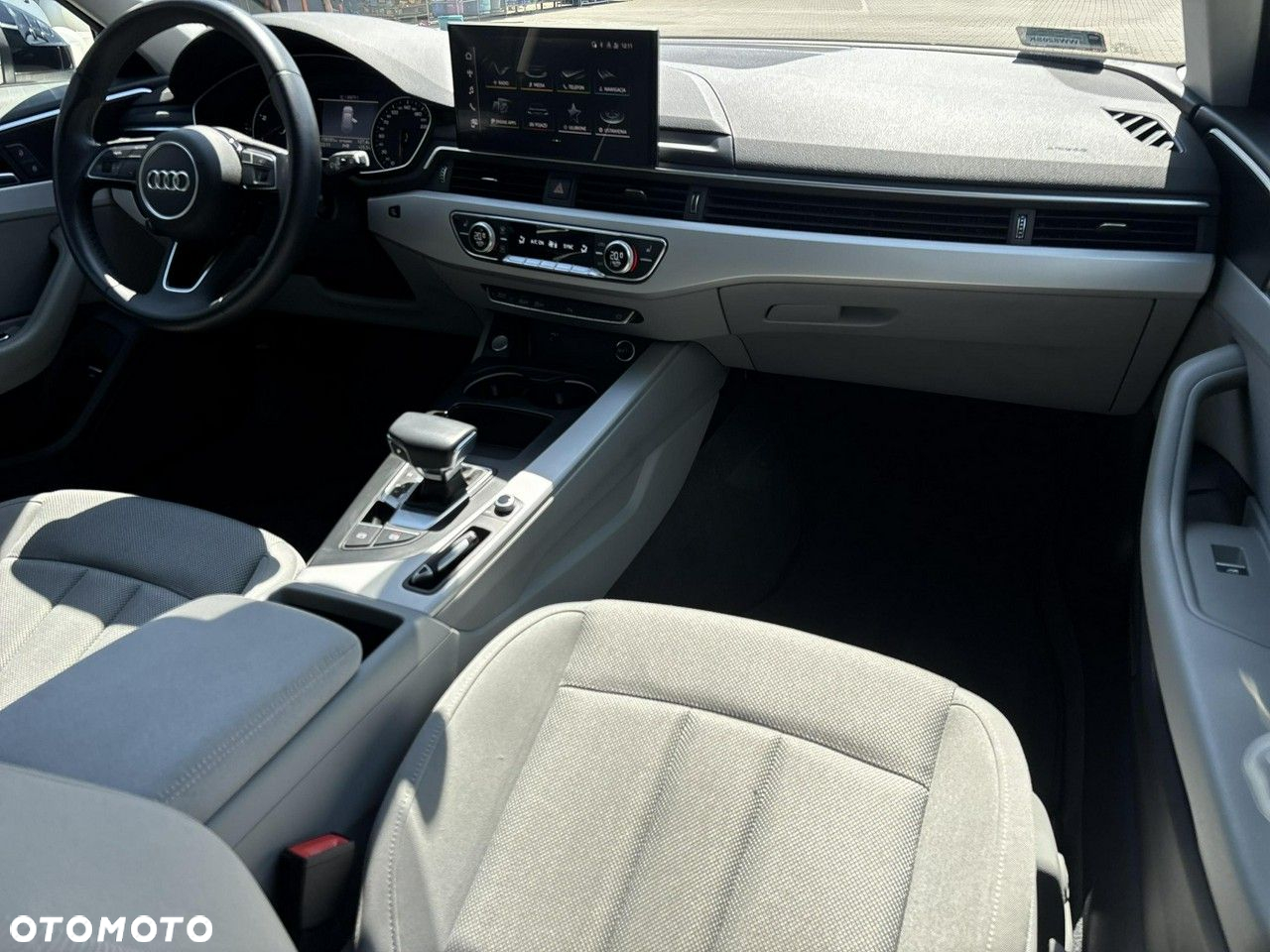 Audi A4 2.0 TDI S tronic - 19