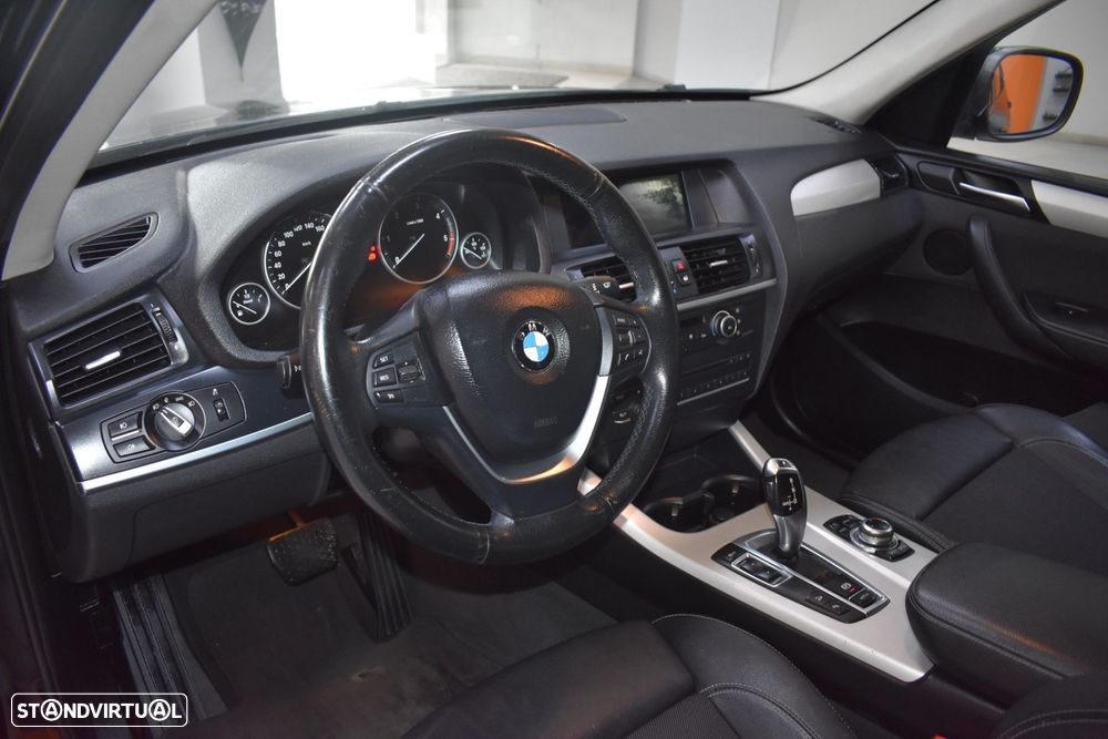 BMW X3 20 d xDrive Auto - 24