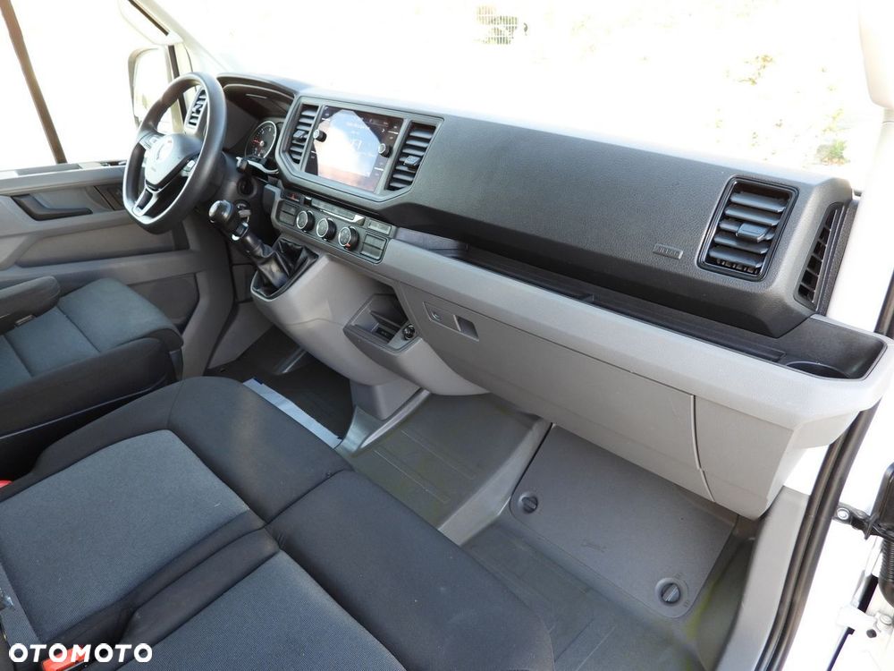 Volkswagen CRAFTER WYWROTKA TEMPOMAT NAWIGACJA BLIŹNIACZE KOŁA KLIMATYZACJA  180KM - 39