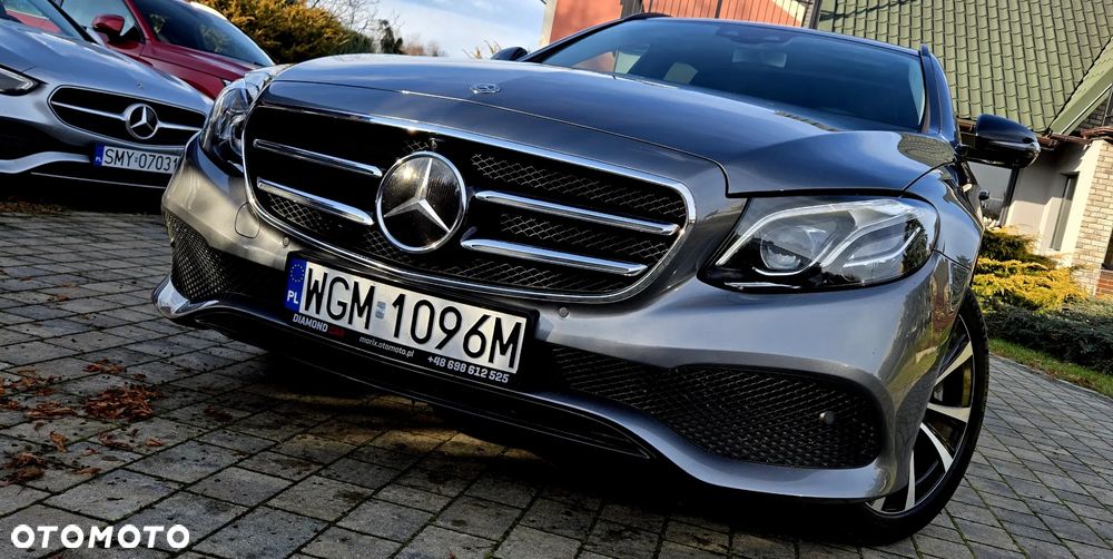 Mercedes-Benz Klasa E 220 d 9G-TRONIC - 1