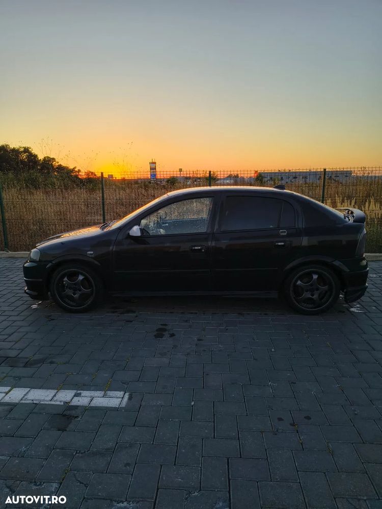 Opel Astra - 8