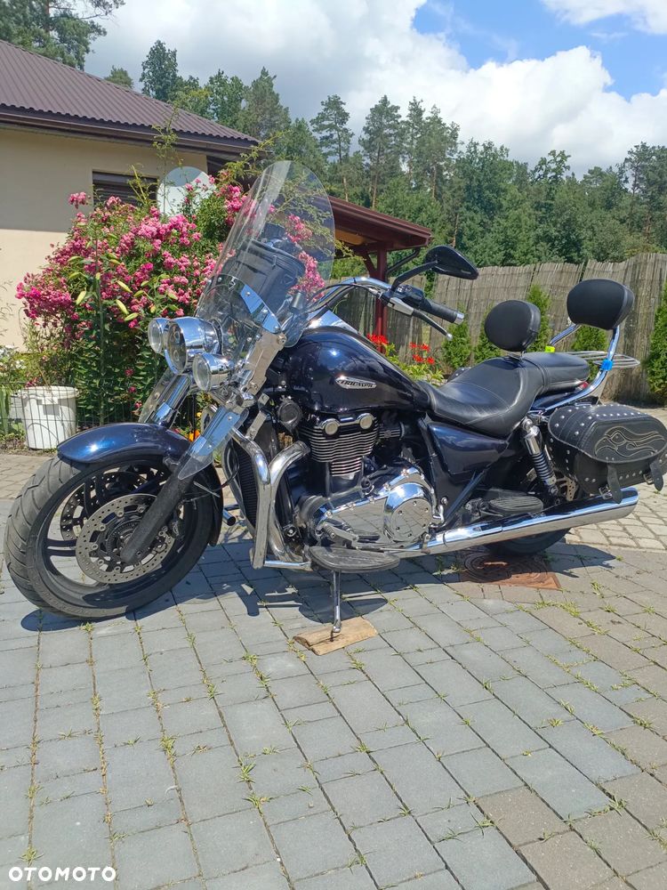 Triumph Thunderbird - 10