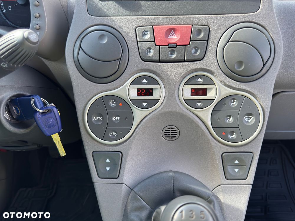 Fiat Panda 1.2 Emotion - 29