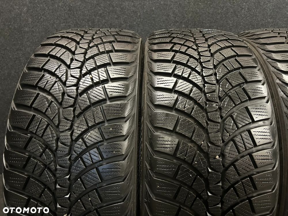 Opony zimowe Kumho WinterCraft WP71 235/45/18 98V XL 4szt. - 3