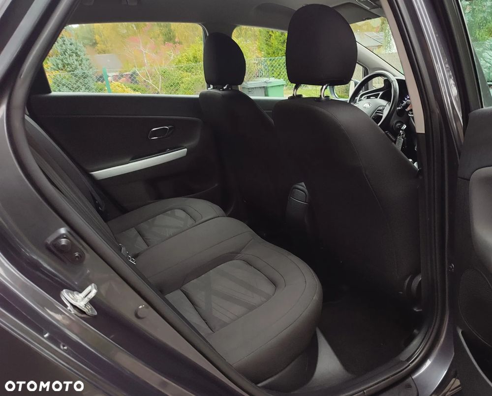Kia Ceed - 15