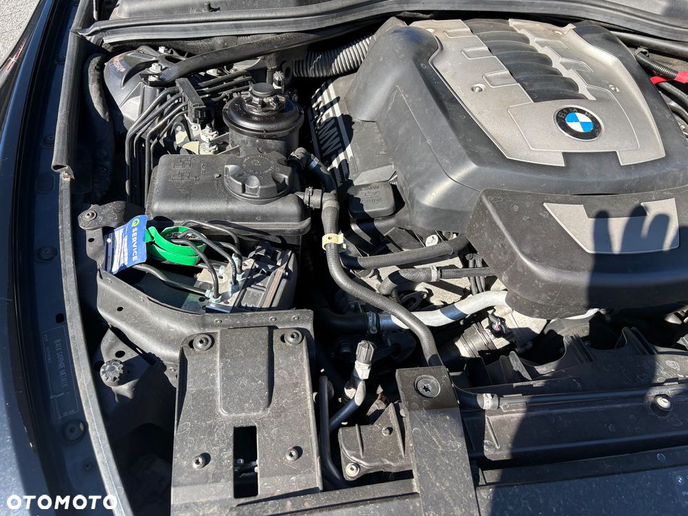 BMW Seria 6 650 i - 23