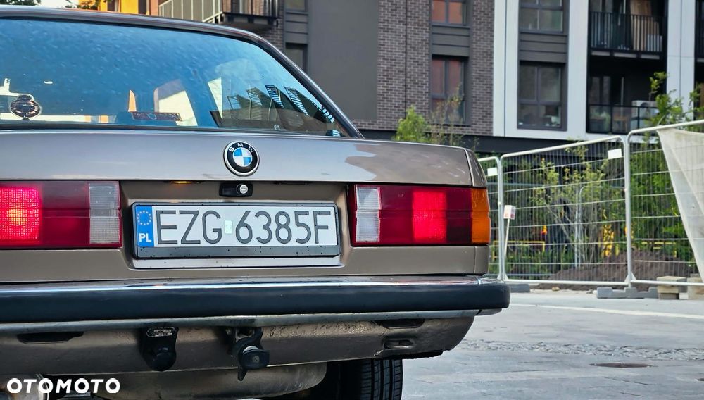 BMW Seria 3 - 3