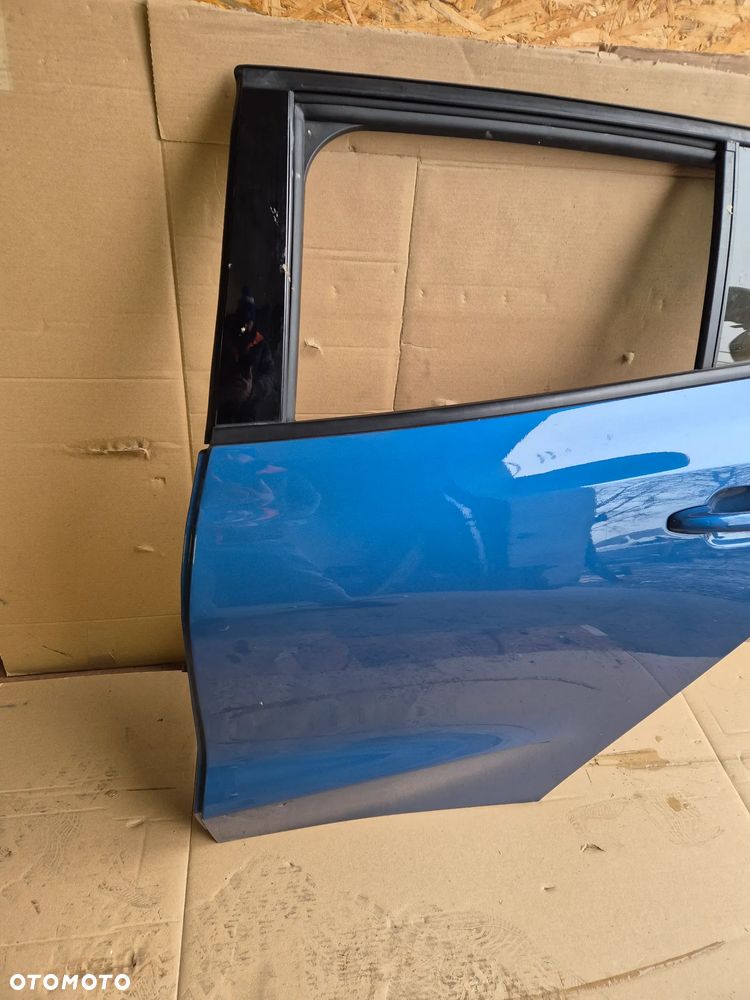 Drzwi Lewy Tyl Ford Focus Mk4 Kombi PERFORMANCE BLUE W Kolor - 2