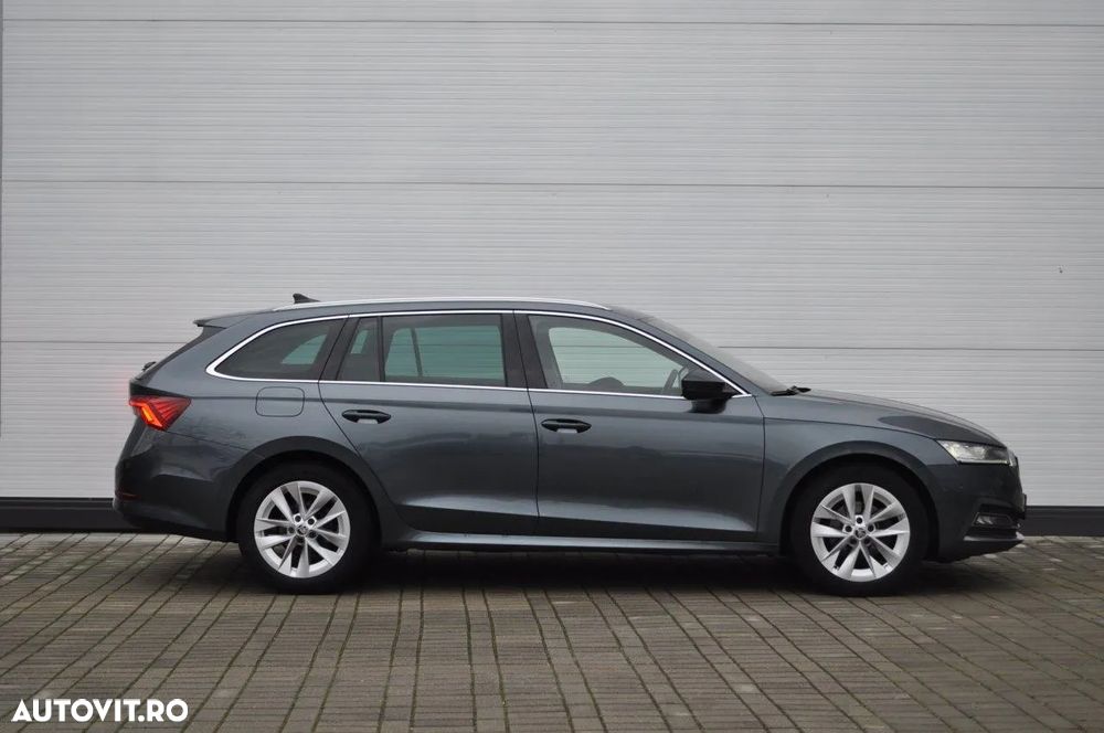 Skoda Octavia 2.0 TDI DSG First Edition - 11
