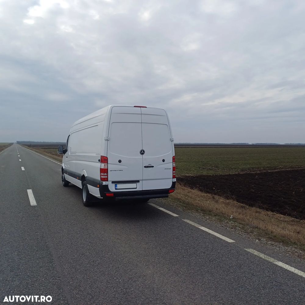 Mercedes-Benz Sprinter - 16