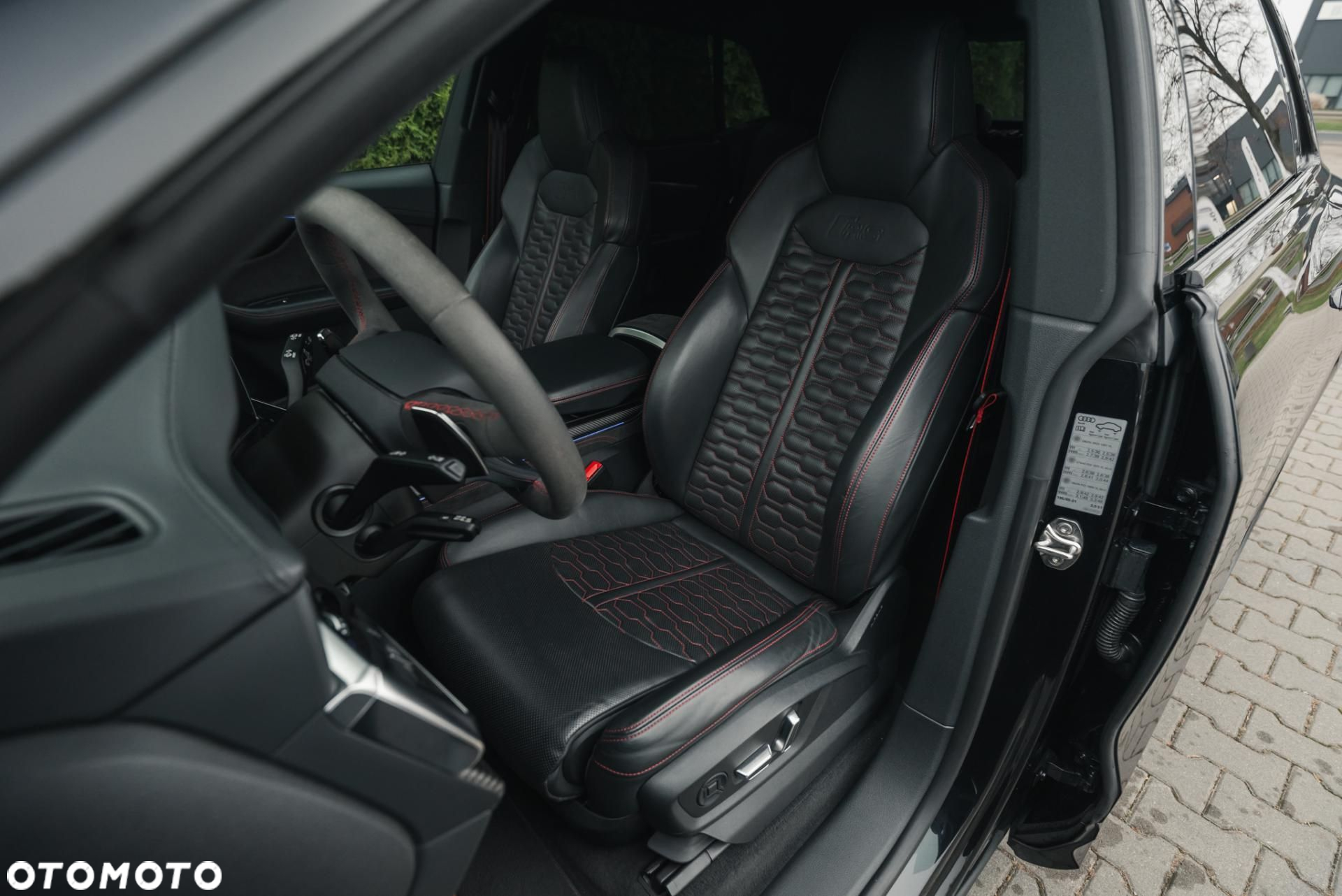 Audi RS Q8 - 12