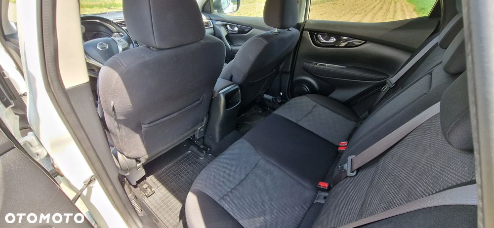 Nissan Qashqai 1.2 DIG-T Xtronic TEKNA - 9