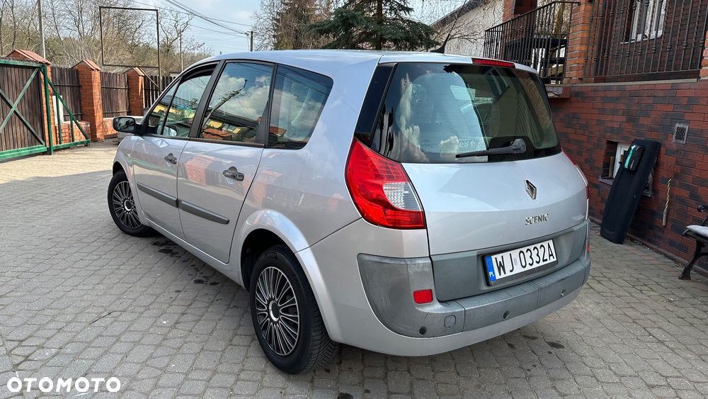 Renault Scenic - 7