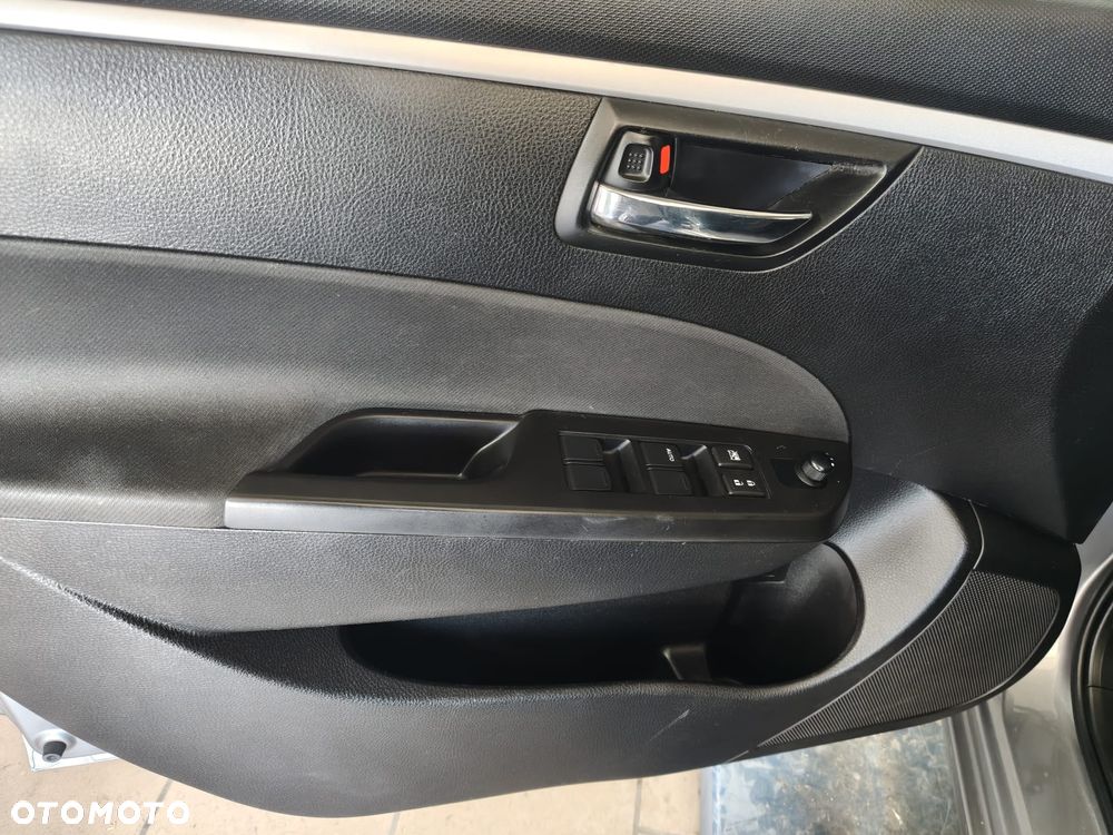 Suzuki Swift 1.2 30 Jahre - 15