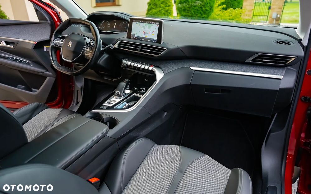 Peugeot 3008 BlueHDi 180 Stop & Start EAT8 Allure - 32