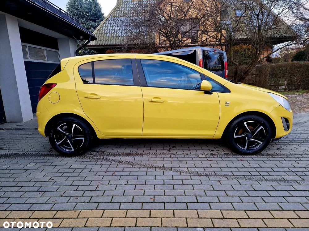 Opel Corsa 1.2 16V Color Edition - 11