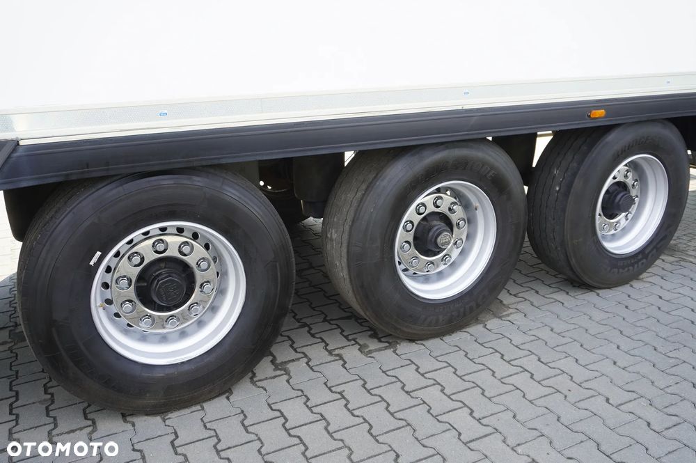 Lamberet Naczepa chłodnia / Carrier Vector 1550 / Winda Dhollandia 2500 kg_256136 - 16