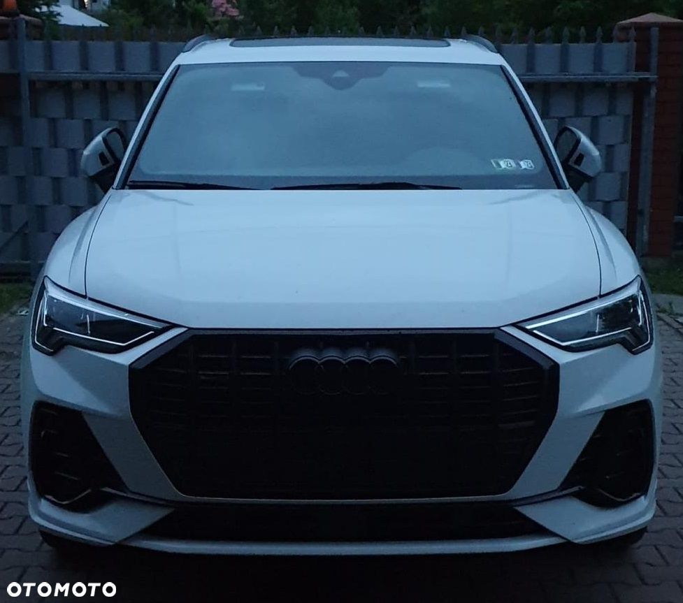 Audi Q3 - 1
