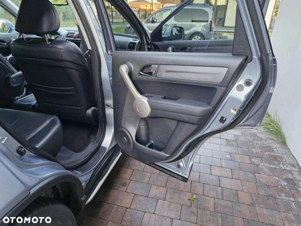 Honda CR-V - 12