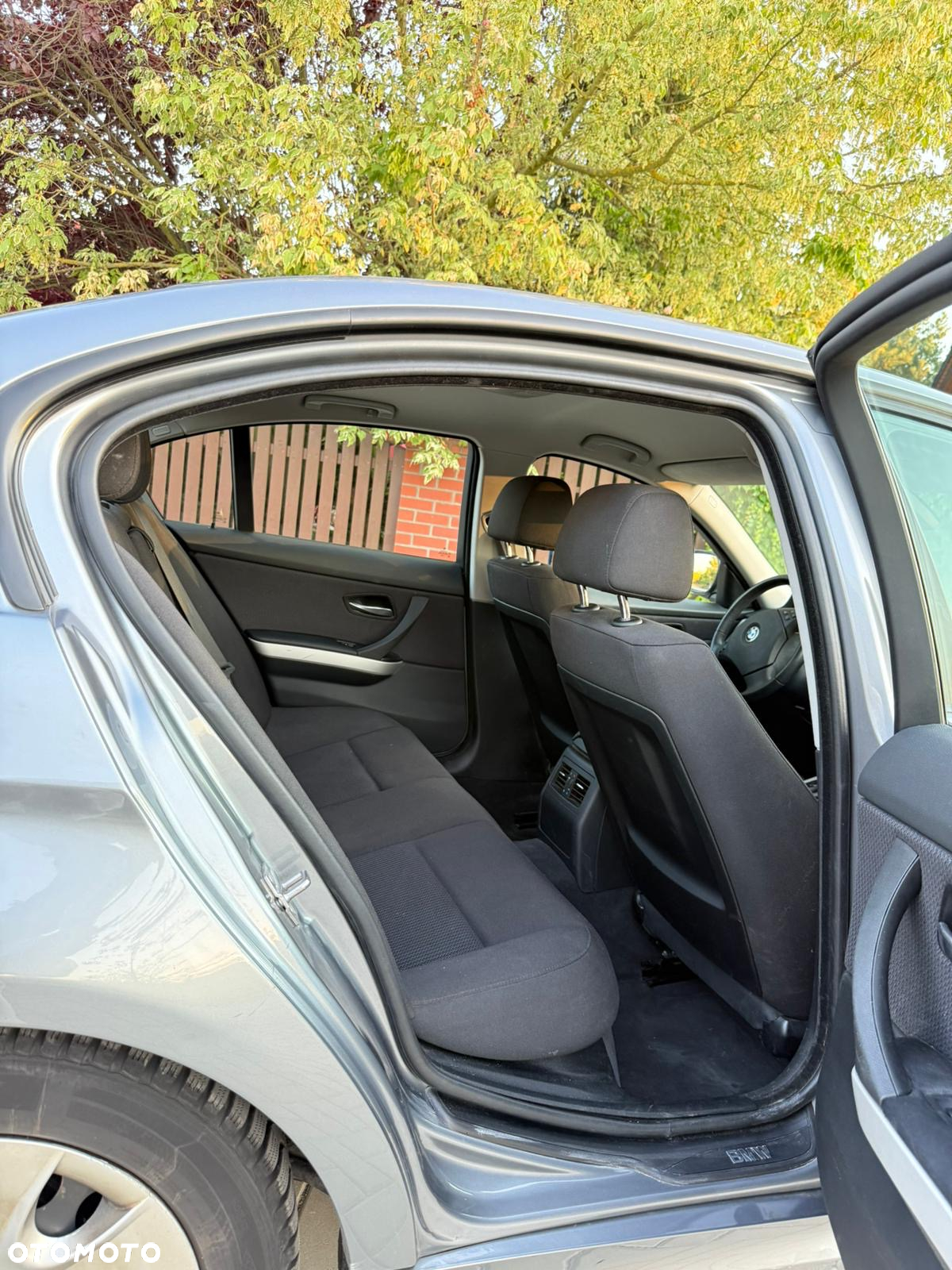 BMW Seria 3 318i - 30