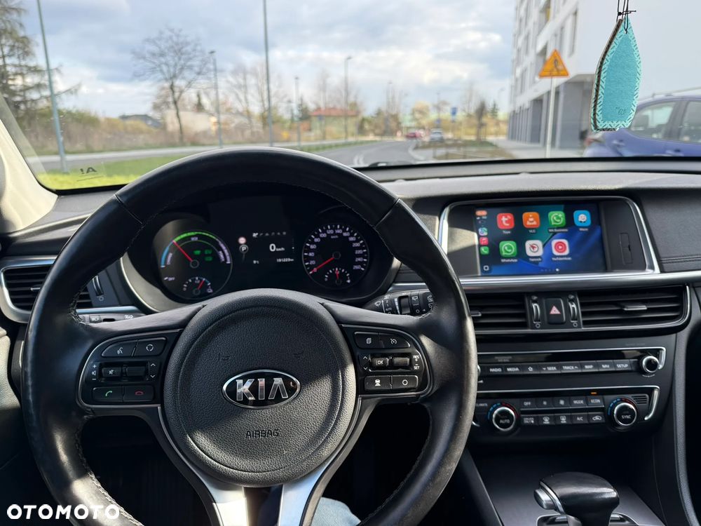 Kia Optima Plug-in Hybrid - 26